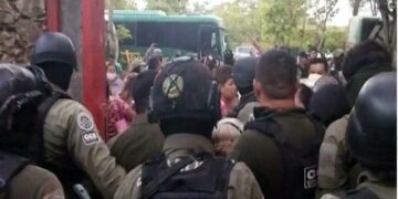 Ejecutan cinco órdenes de aprehensión en desalojo de tierras en la Huasteca