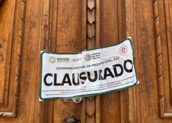 Clausuran la tienda Vertiche, tras la muerte del joven que cayó de la azotea