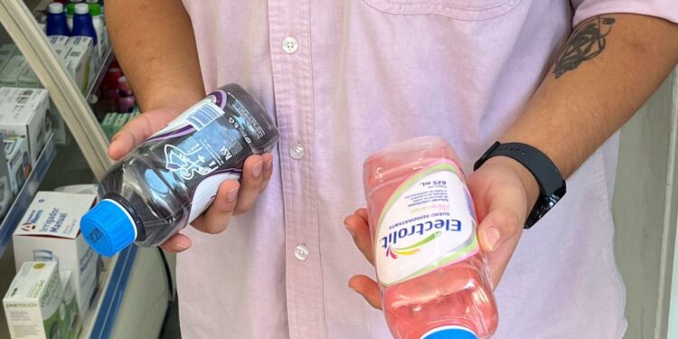 Por altas temperaturas aumenta la demanda de sueros y bloqueador solar en farmacias
