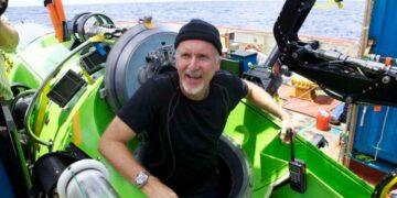 James Cameron arremete contra OceanGate: esto dijo el director de Titanic sobre la tragedia de Titán