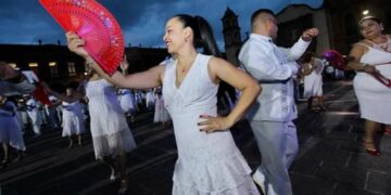 ¡Alista tus mejores pasos! Arranca la Muestra Nacional de Danzón en la capital de SLP