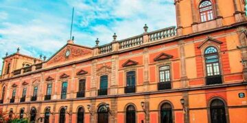 Buscan entrar a la UASLP casi 16 mil