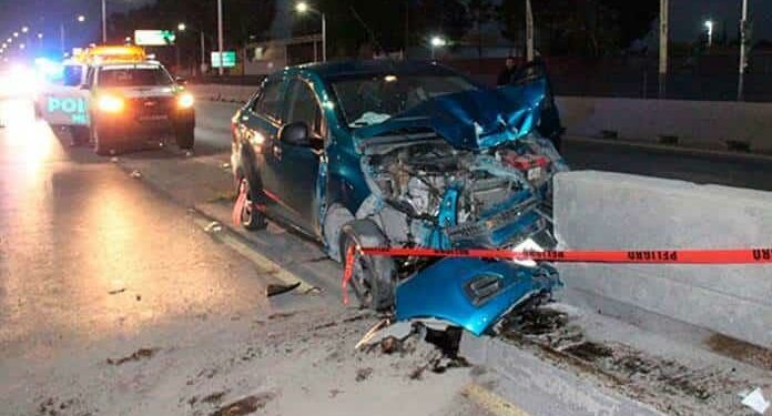 Una familia tiene mortal accidente en el Periférico