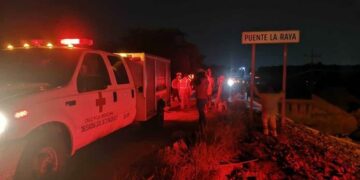 Joven motociclista fallece al caer de un puente en rehabilitación
