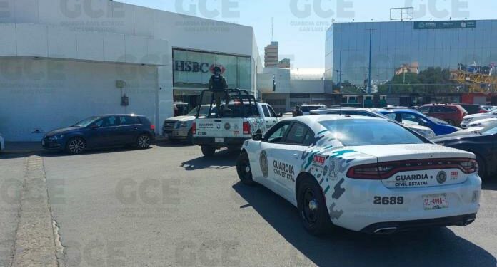 Falso reporte de robo bancario provoca movilización en Plaza Tangamanga