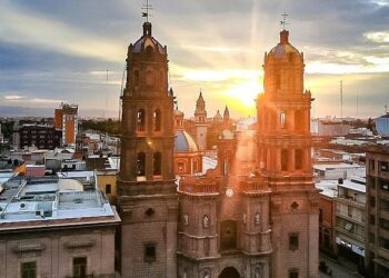Viernes parcialmente nublado en SLP