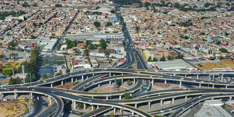 Miércoles parcialmente nublado en la capital potosina