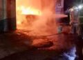 VIDEO: Mueren 7 en incendio provocado por Grupo Criminal en Central de Abastos de Toluca