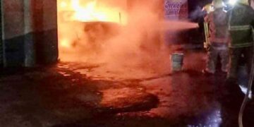 VIDEO: Mueren 7 en incendio provocado por Grupo Criminal en Central de Abastos de Toluca