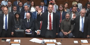 VIDEO: Tres militares testificaron ayer bajo juramento que EEUU oculta OVNIs. Esto es lo que sabemos