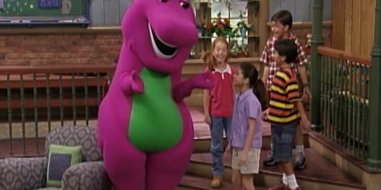 Barney: ¿Por qué la nueva película del icónico personaje infantil estará dirigida para adultos?