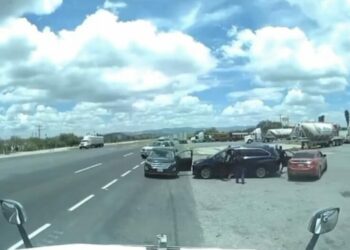 VIDEO: Vuelven asaltos a mano armada en la carretera Matehuala-SLP