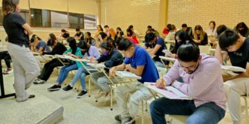 VIDEO: Tranquilo el segundo día de aplicación del examen de admisión a la UASLP