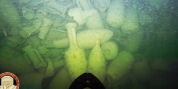 Descubren un barco mercante romano del siglo II a. C en el fondo del mar en Italia