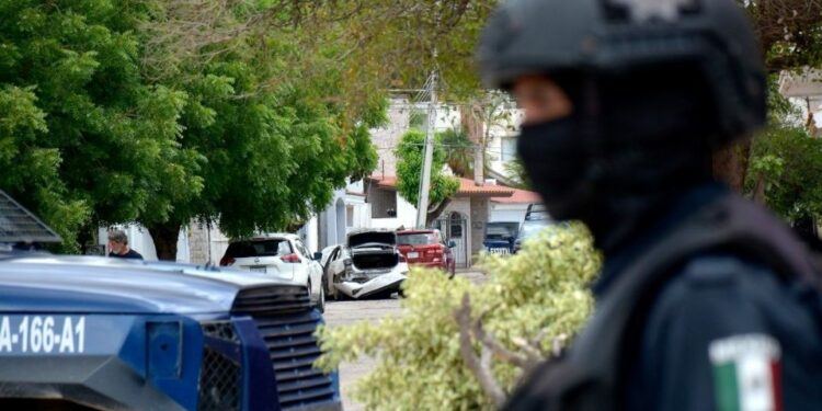 Balacera en pleno baile de los “kolombia” deja una joven muerta en Monterrey y dos menos heridos