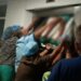 VIDEO: Niña de 6 años muere en IMSS prensada por elevador