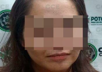 Mujer es detenida por golpear a su esposo