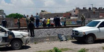 Tren le amputa un pie a joven que intentaba cruzar las vías en la Colonia Progreso