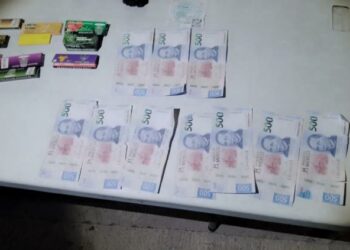 Detienen en Tamuín a dos adultos y tres menores de edad en posesión de armas, droga y billetes falsos