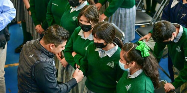 Gallardo planea realizar censos para definir a los artistas del Teatro del Pueblo de la Fenapo 2024