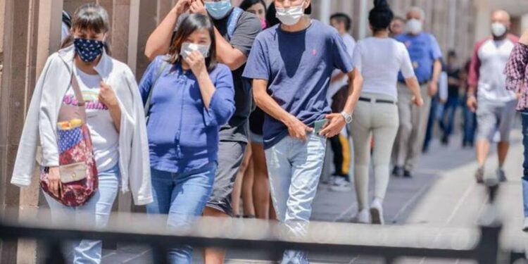 En San Luis Potosí no se descarta el uso de cubrebocas por Covid-19 durante temporada invernal