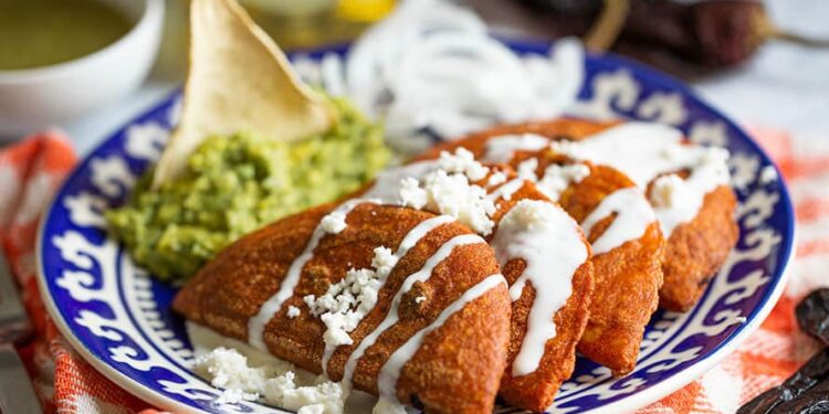 ¡Enchiladas potosinas gratis! Soledad se une al Día de la Garnacha en la Fenapo