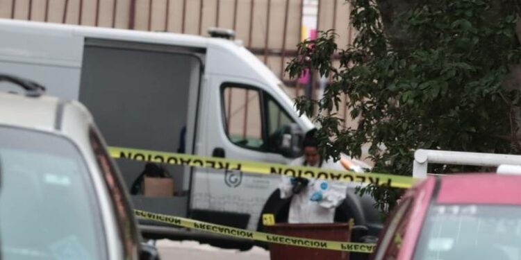 Macabro hallazgo, dejan cadáver en bote de basura en el C. Histórico de CDMX