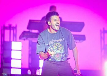 Sebastián Yatra enamoró a miles en la FENAPO