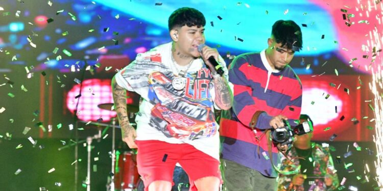 Fenapo rebasa 5 millones de visitas y Junior H rompe récord: 250 mil fans