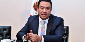 Gobierno estatal apoya a joven agredido en restaurante