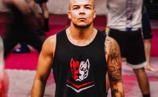 Asociación de MMA ofrece ayuda a Santiago