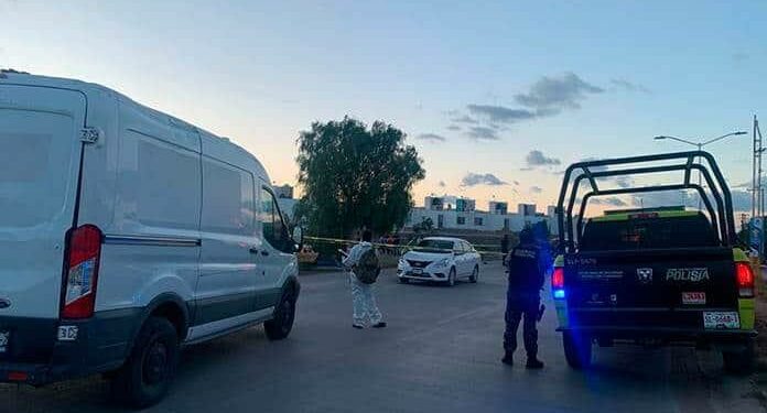 Joven vendedor de frutas fue brutalmente asesinado frente a su madre