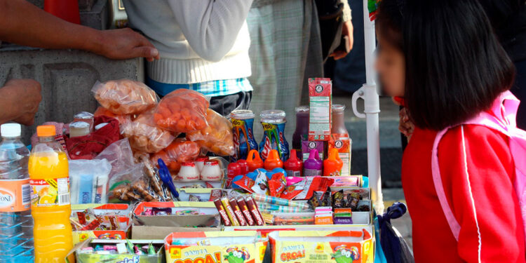 1 de cada 2 niños en México, en riesgo de diabetes por alimentos chatarra