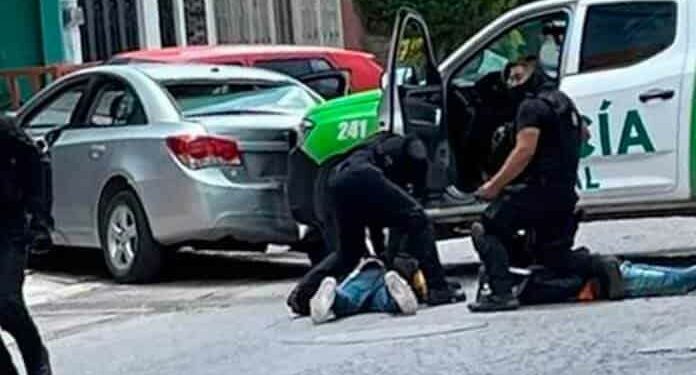 En persecución, capturan a asaltantes en Fracc. La Sierra