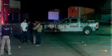 Un muerto y tres heridos, saldo de ataque a balazos contra galleros que salieron de la Fenapo