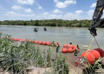 Hallan cadáver en el Río Bravo en la zona de boyas alambradas