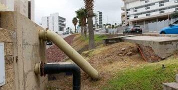 Gallardo pide que Aguas del Poniente entregue su concesión