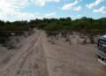 Encuentran dos cuerpos uno de ellos decapitado, en un camino de terracería en Real del Potosí