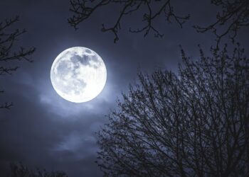 ¿Qué es la luna de esturión? Hoy iluminará el cielo de México