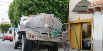 Aguas del Poniente debe contribuir a enfrentar crisis del agua, coinciden Galindo y AMLO