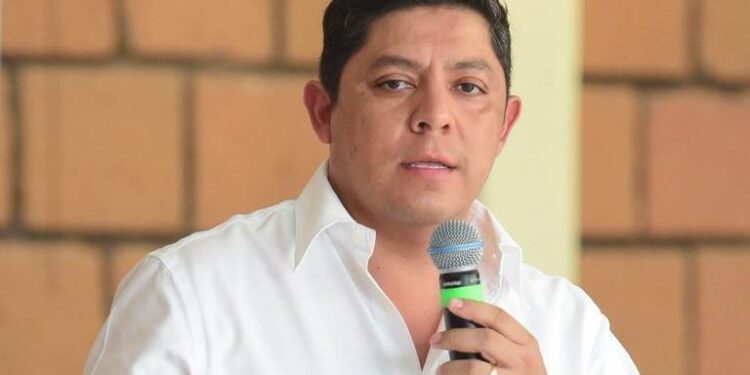 Ricardo Gallardo afirmó que no habrá trato especial al “Tiburón” ni se permitirá que se golpee a la gente