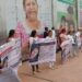 Familias de desaparecidos protestan en la Fenapo