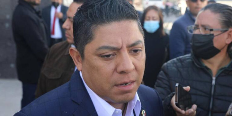 Ricardo Gallardo pide a diputados aprobar de castración a violadores