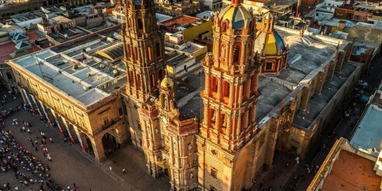 Martes mayormente soleado en la capital potosina