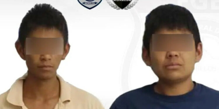 Caen dos hermanos por homicidio en bar de Morelos