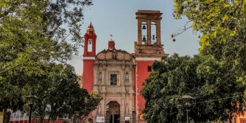 Sábado parcialmente nublado en SLP