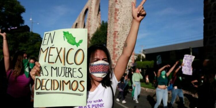 La Suprema Corte de Justicia de la Nación despenaliza el aborto en todo el país