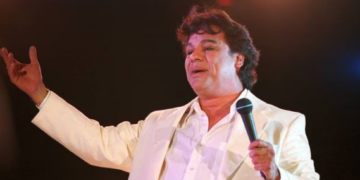 Revelan que Juan Gabriel está vivo y hará su regreso en dos semanas