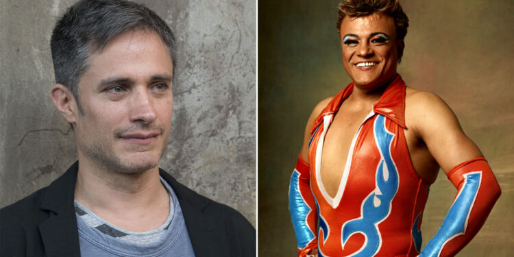 Cassandro: un luchador drag en medio del machismo que inspiró la peli de Gael García