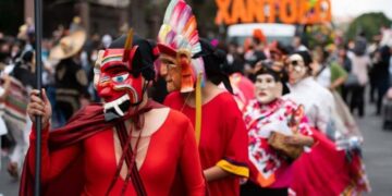 Huehues alistan ensayos para Xantolo 2023